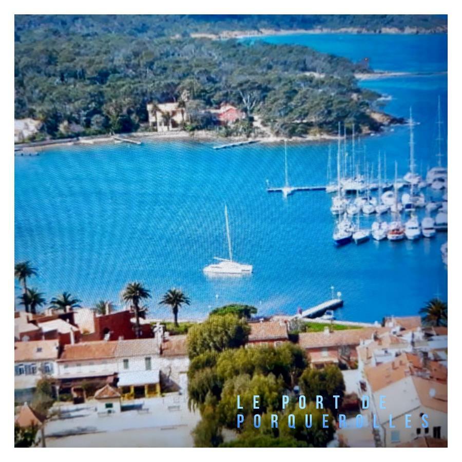 Studio Port D'Hyeres Vue Mer Et Iles De Porquerolles Et Port-Cros Екстериор снимка